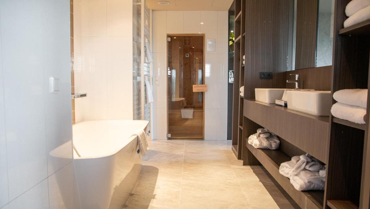 Van Der Valk Hotel Amersfoort-A1 Exterior photo